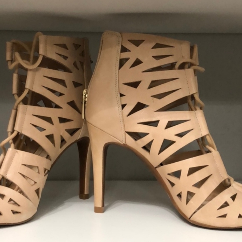 Jessica Simpson 6.5 Shoes